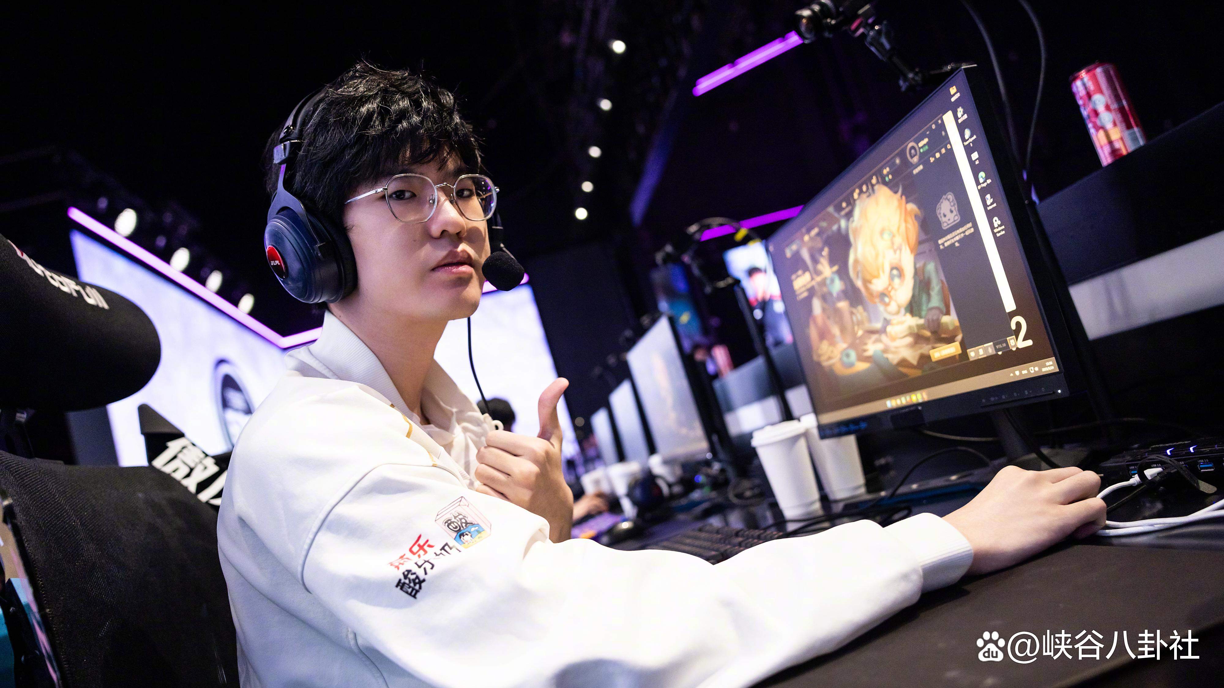 爱游戏官方网站关于Rookie在勇士比赛中大胜，赛事规则更新引发热议！的信息