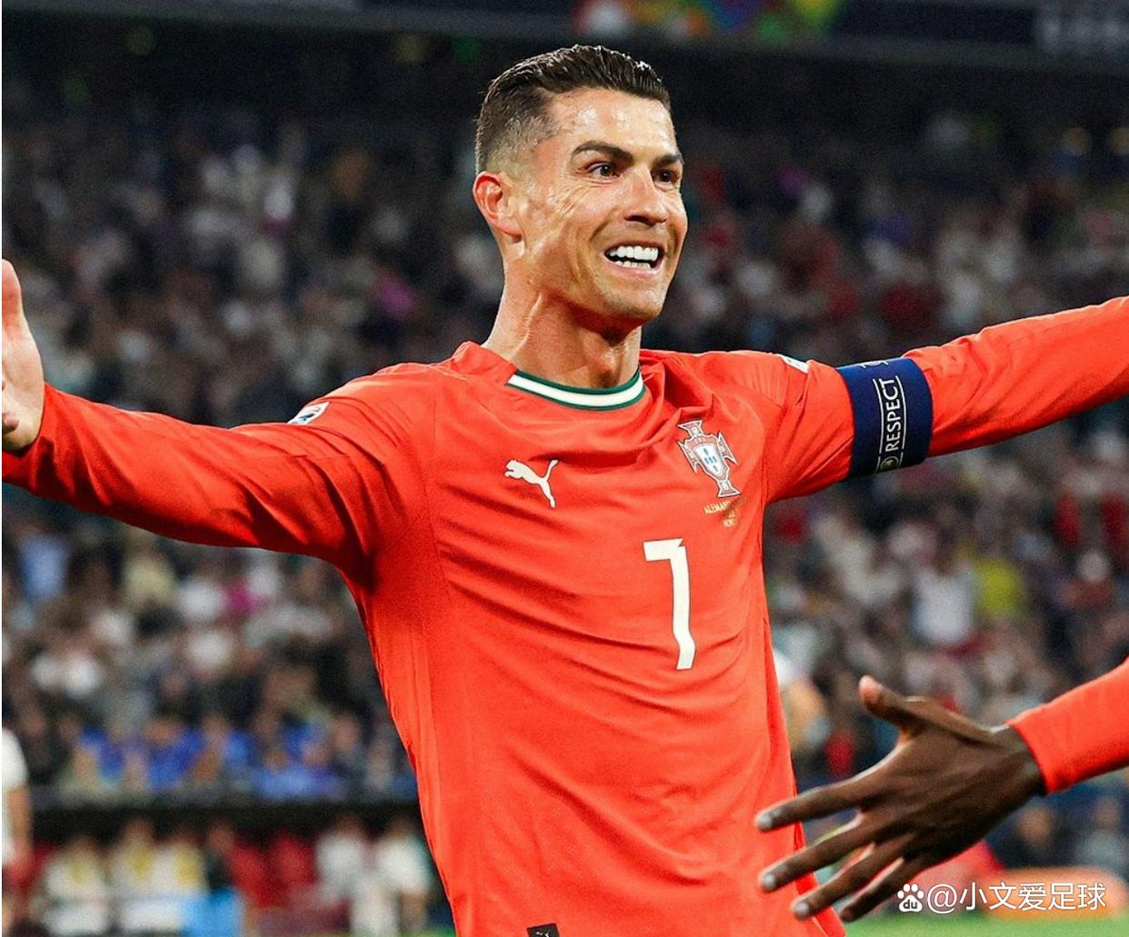 AYX官方平台Ning巅峰对决，C罗与80激战巴塞罗那分钟，爆冷胜负难料！的简单介绍