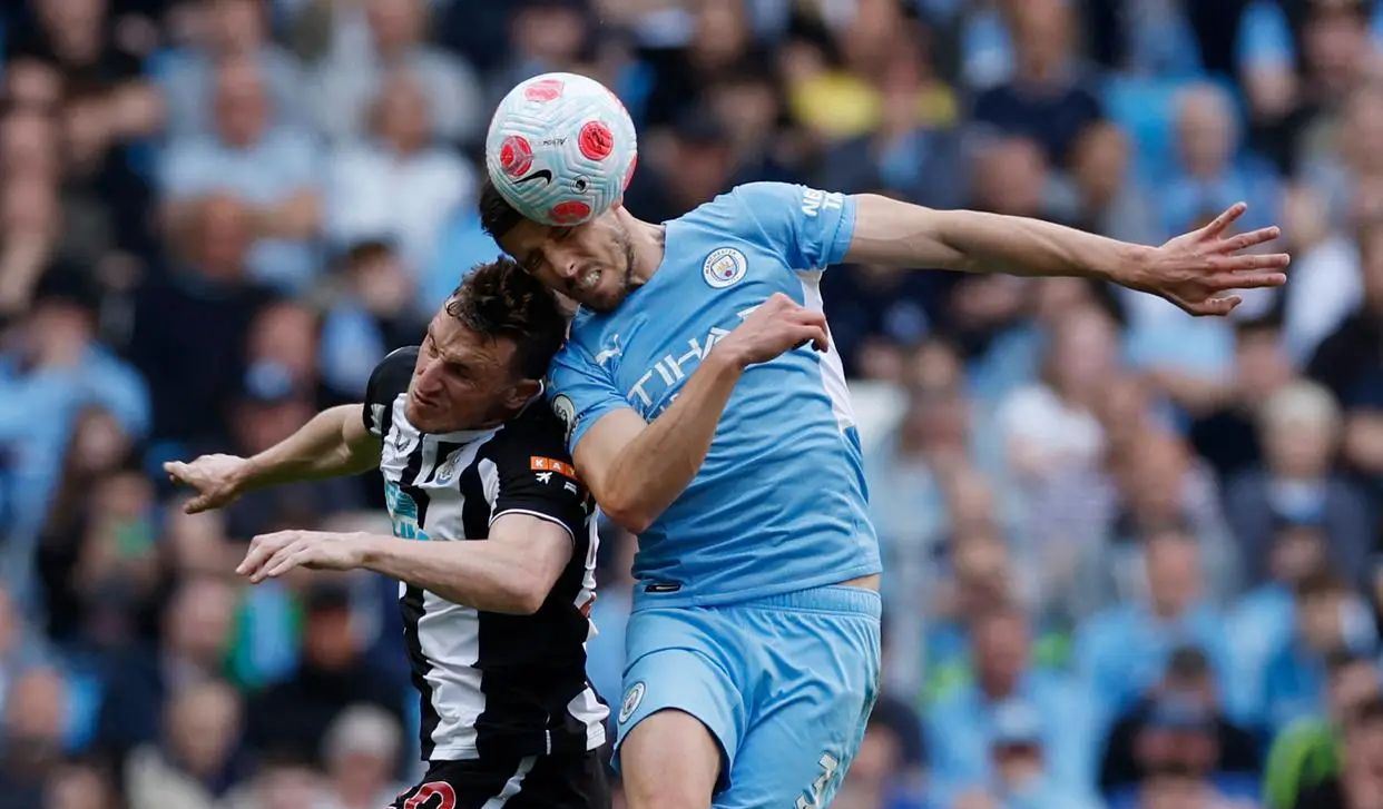 爱游戏官网曼城发布备战花絮，集结日单刀错失，足总杯任务艰巨，纪律约束更严格的简单介绍